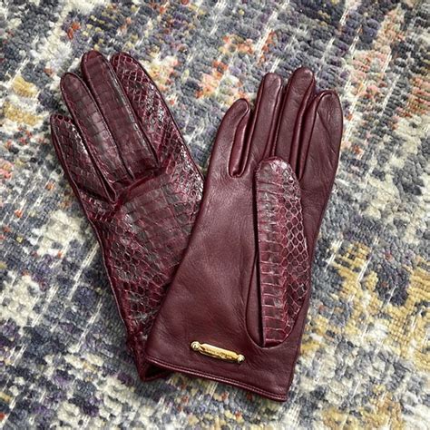 fake burberry gloves|burberry women's leather gloves.